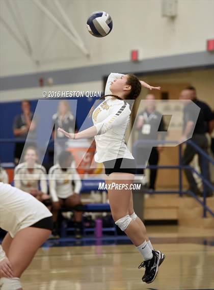 Thumbnail 2 in Ventura vs. Beckman (CIF-SS D2 Final) photogallery.