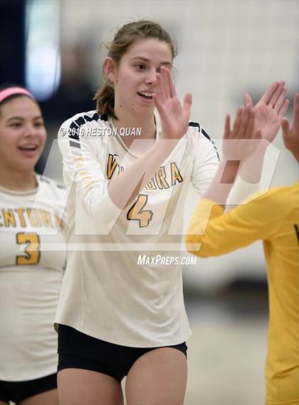Thumbnail 1 in Ventura vs. Beckman (CIF-SS D2 Final) photogallery.