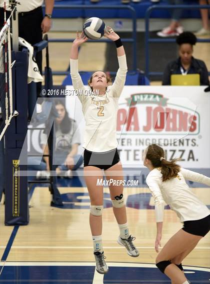 Thumbnail 3 in Ventura vs. Beckman (CIF-SS D2 Final) photogallery.