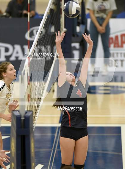 Thumbnail 1 in Ventura vs. Beckman (CIF-SS D2 Final) photogallery.