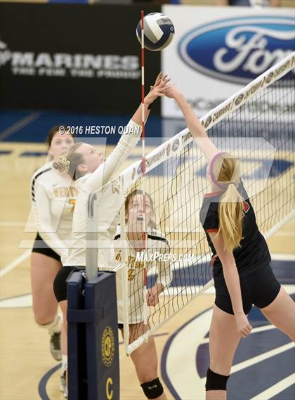 Thumbnail 3 in Ventura vs. Beckman (CIF-SS D2 Final) photogallery.