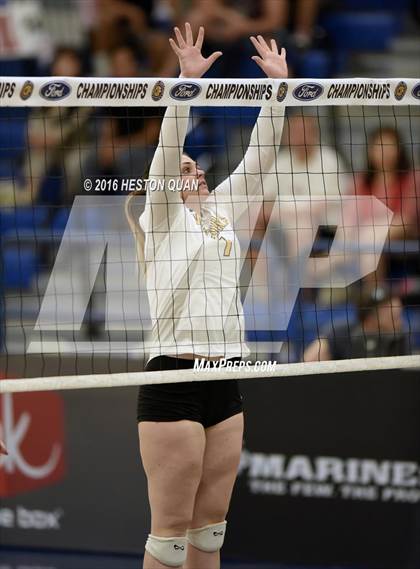Thumbnail 1 in Ventura vs. Beckman (CIF-SS D2 Final) photogallery.