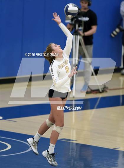 Thumbnail 3 in Ventura vs. Beckman (CIF-SS D2 Final) photogallery.