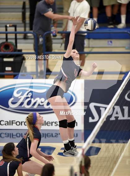Thumbnail 1 in Ventura vs. Beckman (CIF-SS D2 Final) photogallery.