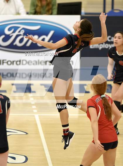 Thumbnail 3 in Ventura vs. Beckman (CIF-SS D2 Final) photogallery.