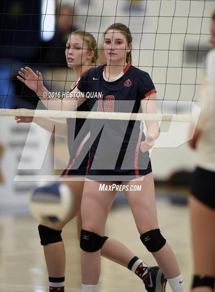 Thumbnail 1 in Ventura vs. Beckman (CIF-SS D2 Final) photogallery.