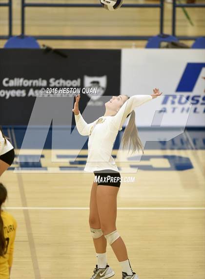 Thumbnail 2 in Ventura vs. Beckman (CIF-SS D2 Final) photogallery.