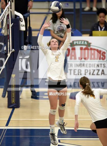 Thumbnail 3 in Ventura vs. Beckman (CIF-SS D2 Final) photogallery.