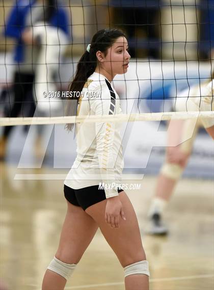 Thumbnail 3 in Ventura vs. Beckman (CIF-SS D2 Final) photogallery.