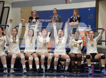 Thumbnail 3 in Ventura vs. Beckman (CIF-SS D2 Final) photogallery.