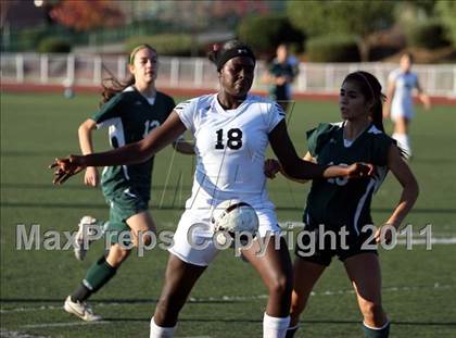 Thumbnail 2 in Chino Hills vs. Claremont (Claremont Holiday Tournament) photogallery.