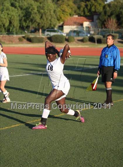 Thumbnail 1 in Chino Hills vs. Claremont (Claremont Holiday Tournament) photogallery.