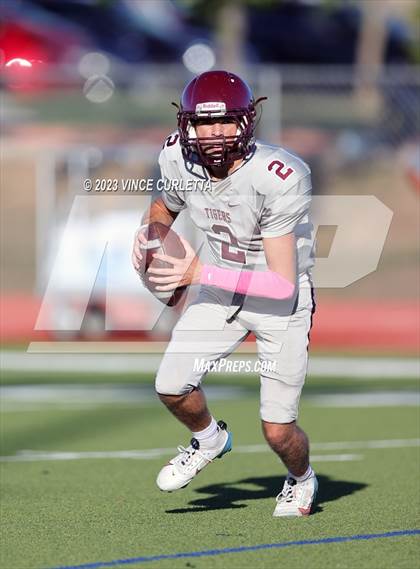 Thumbnail 1 in Lake Travis @ Dripping Springs photogallery.