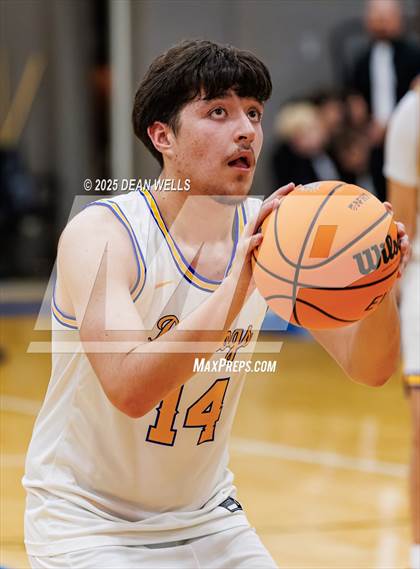 Thumbnail 3 in Kingman Academy @ Kingman photogallery.