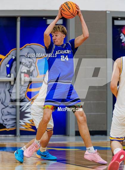 Thumbnail 2 in Kingman Academy @ Kingman photogallery.