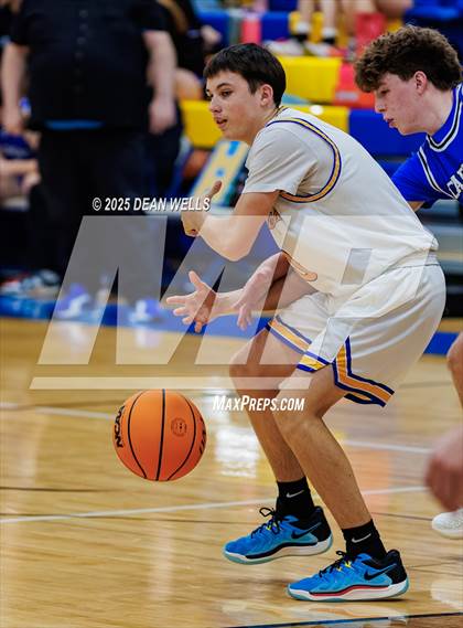 Thumbnail 3 in Kingman Academy @ Kingman photogallery.