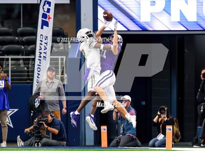 Thumbnail 1 in South Oak Cliff @ Port Neches-Groves (UIL 5A D2 Football Final) photogallery.
