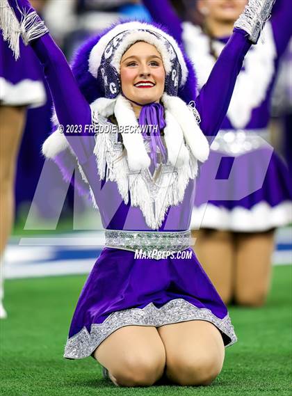 Thumbnail 2 in South Oak Cliff @ Port Neches-Groves (UIL 5A D2 Football Final) photogallery.