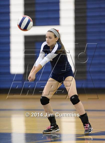 Thumbnail 1 in Zion-Benton @ Lake Park photogallery.