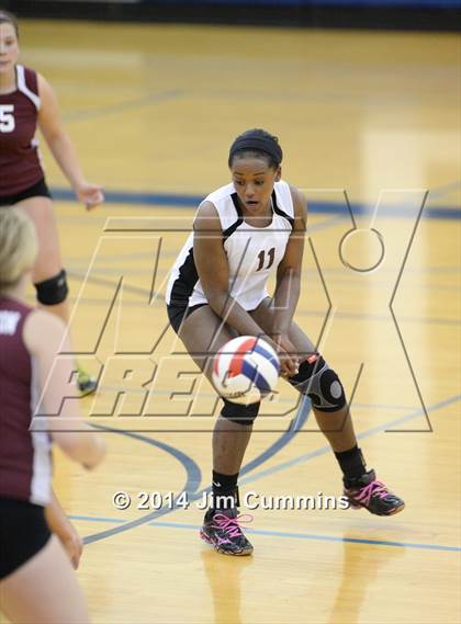 Thumbnail 3 in Zion-Benton @ Lake Park photogallery.