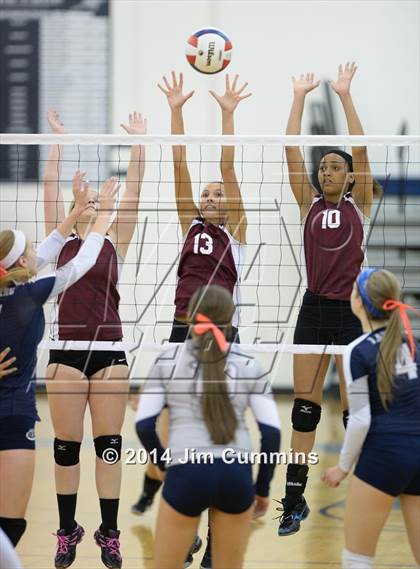 Thumbnail 2 in Zion-Benton @ Lake Park photogallery.
