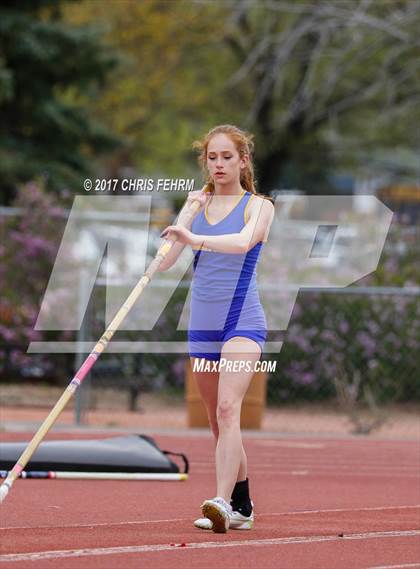 Thumbnail 2 in Coronado Cougar Invitational photogallery.