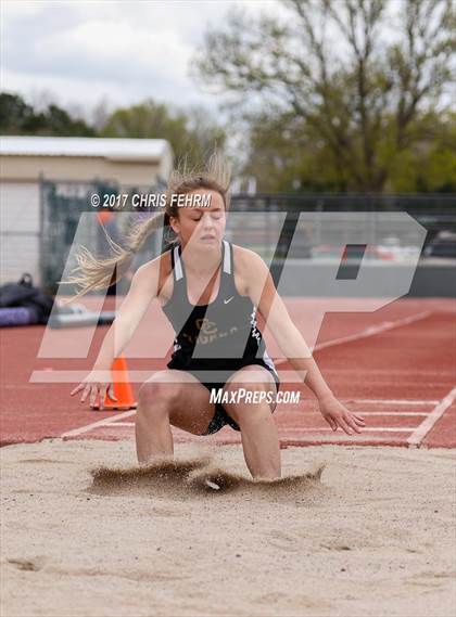 Thumbnail 1 in Coronado Cougar Invitational photogallery.