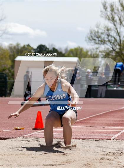 Thumbnail 1 in Coronado Cougar Invitational photogallery.