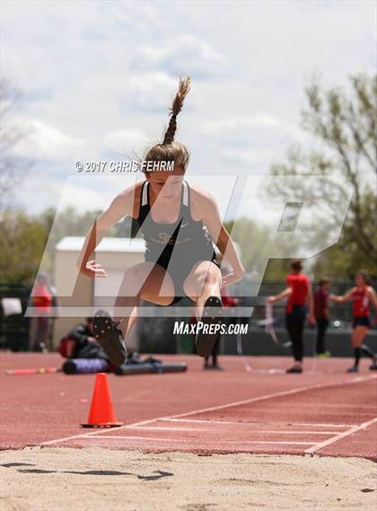 Thumbnail 2 in Coronado Cougar Invitational photogallery.