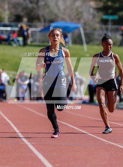 Thumbnail 3 in Coronado Cougar Invitational photogallery.