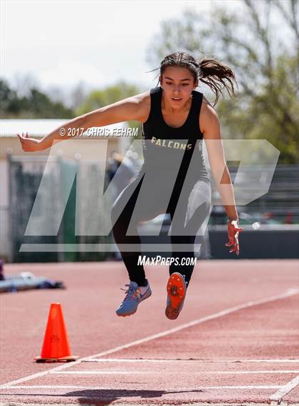 Thumbnail 1 in Coronado Cougar Invitational photogallery.
