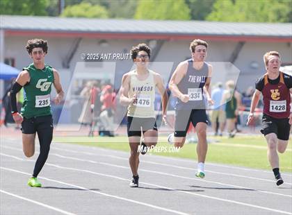 Thumbnail 2 in Bryan Bradley Viking Track Classic (100m) photogallery.