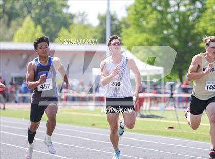Thumbnail 1 in Bryan Bradley Viking Track Classic (100m) photogallery.