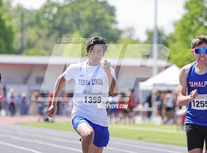 Thumbnail 2 in Bryan Bradley Viking Track Classic (100m) photogallery.