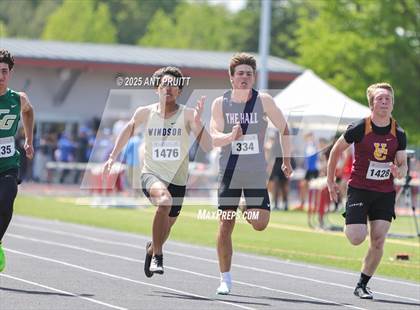 Thumbnail 2 in Bryan Bradley Viking Track Classic (100m) photogallery.