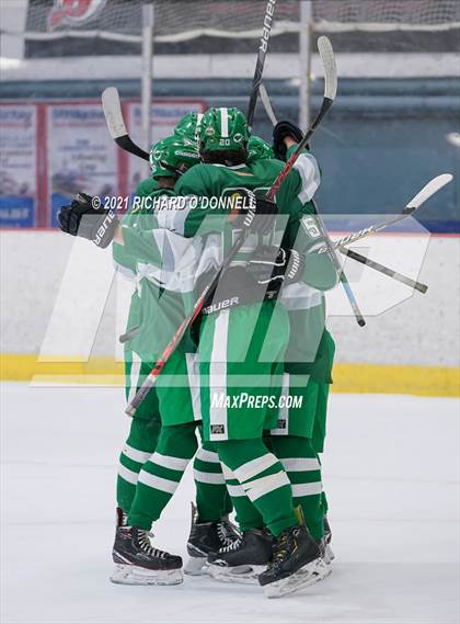 Thumbnail 3 in Brick Township vs Ocean/Shore/Monmouth photogallery.