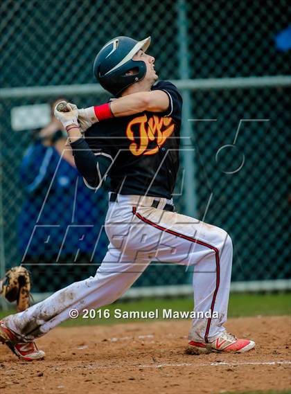 Thumbnail 2 in El Camino Real @ Taft photogallery.