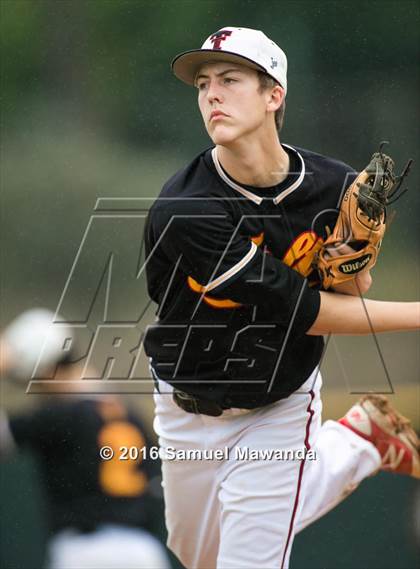 Thumbnail 3 in El Camino Real @ Taft photogallery.