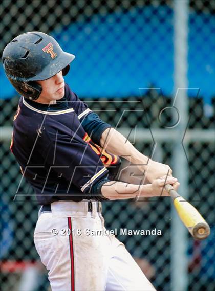 Thumbnail 1 in El Camino Real @ Taft photogallery.