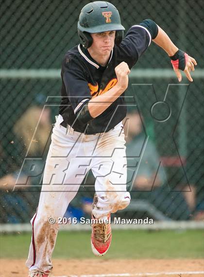 Thumbnail 1 in El Camino Real @ Taft photogallery.