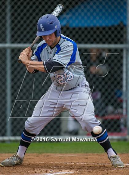 Thumbnail 3 in El Camino Real @ Taft photogallery.