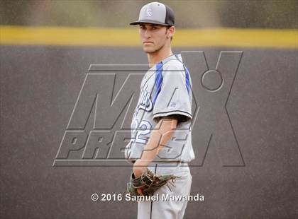 Thumbnail 3 in El Camino Real @ Taft photogallery.