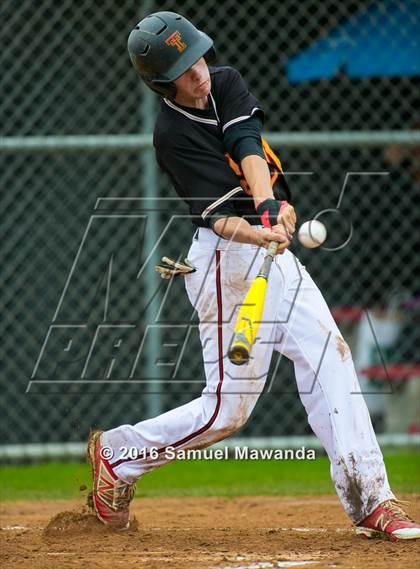 Thumbnail 2 in El Camino Real @ Taft photogallery.