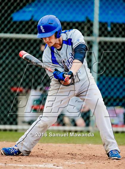 Thumbnail 1 in El Camino Real @ Taft photogallery.