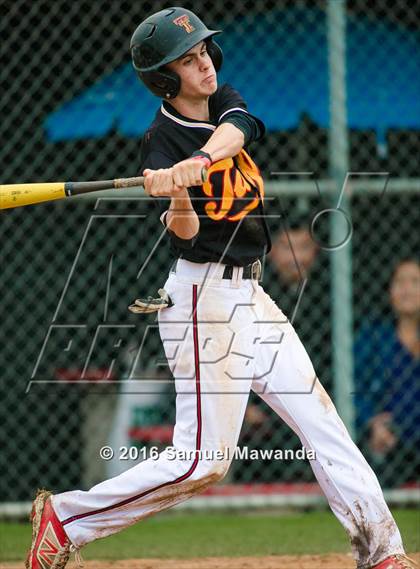 Thumbnail 3 in El Camino Real @ Taft photogallery.