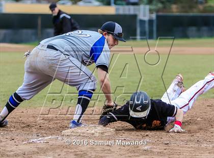 Thumbnail 1 in El Camino Real @ Taft photogallery.