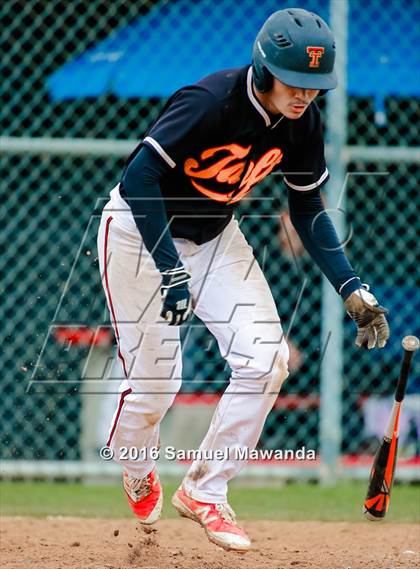 Thumbnail 2 in El Camino Real @ Taft photogallery.