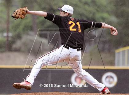 Thumbnail 2 in El Camino Real @ Taft photogallery.