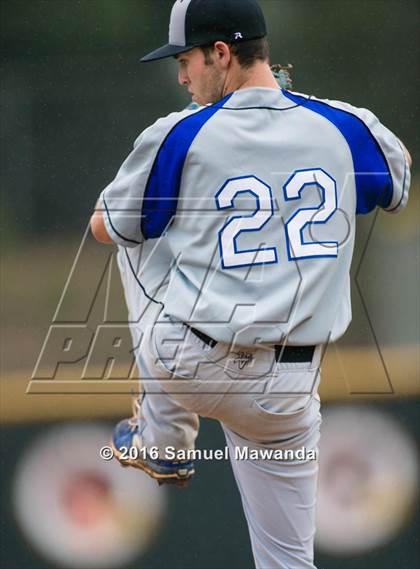 Thumbnail 1 in El Camino Real @ Taft photogallery.