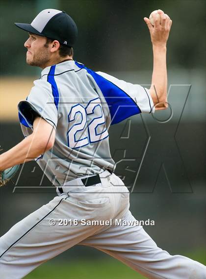 Thumbnail 3 in El Camino Real @ Taft photogallery.